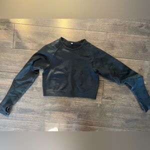 Alphalete Black Crop Top